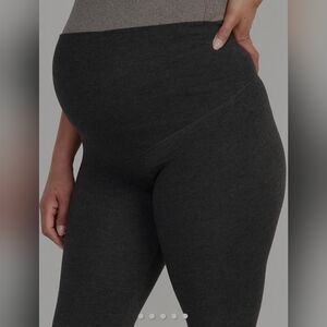 NEW Maternity Old Navy Charcoal Grey Ribbed Knit Leggings